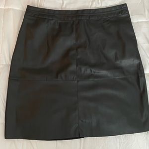 NWT Universal Standard Ana faux leather skirt size M (18)